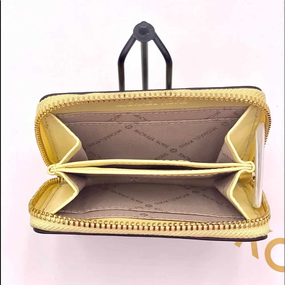 Michael Kors Small Wallet Card Case - Picture 6 of 8